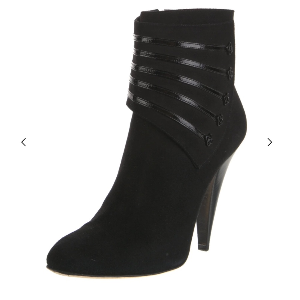 OSCAR DE LA RENTA - Embellished Suede Booties